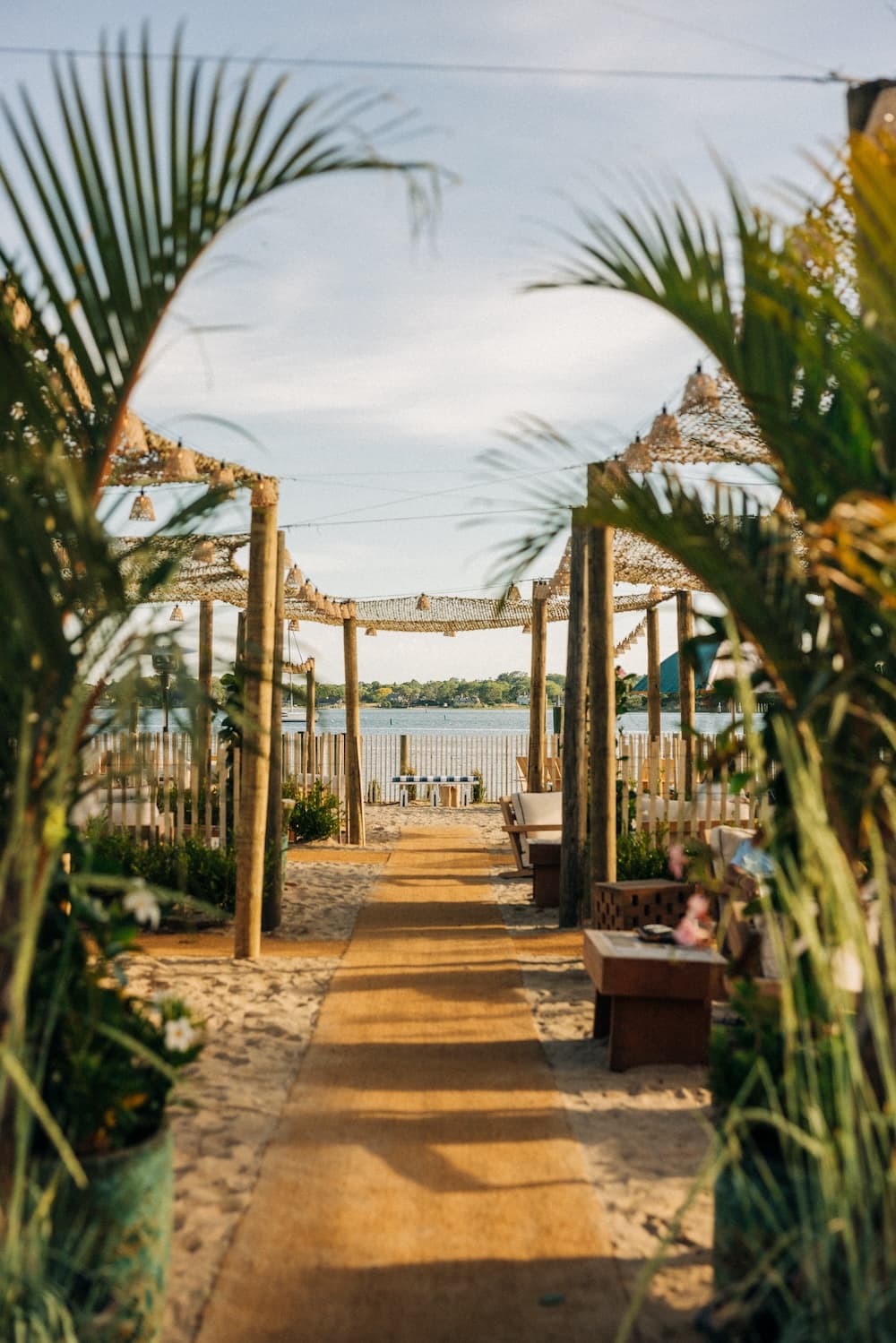 Barlume Beach Restaurant